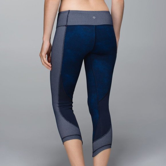 LULULEMON 4 Wunder Under Crop Sashiko Inkwell Faux-Denim Leggings Luon - Picture 1 of 9